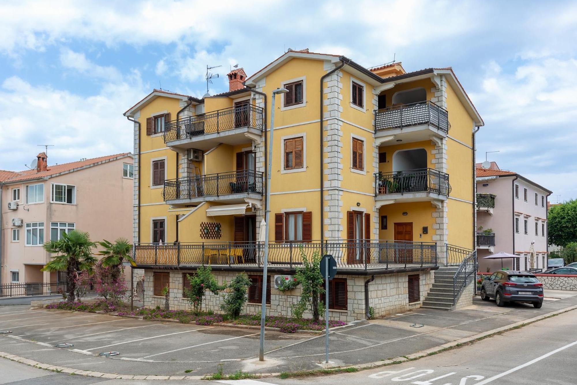 Apartment Mare Poreč Exterior foto